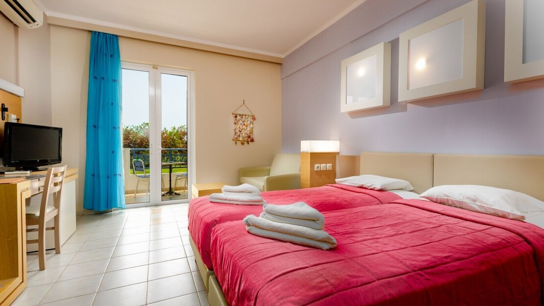 Sovereign Beach Hotel